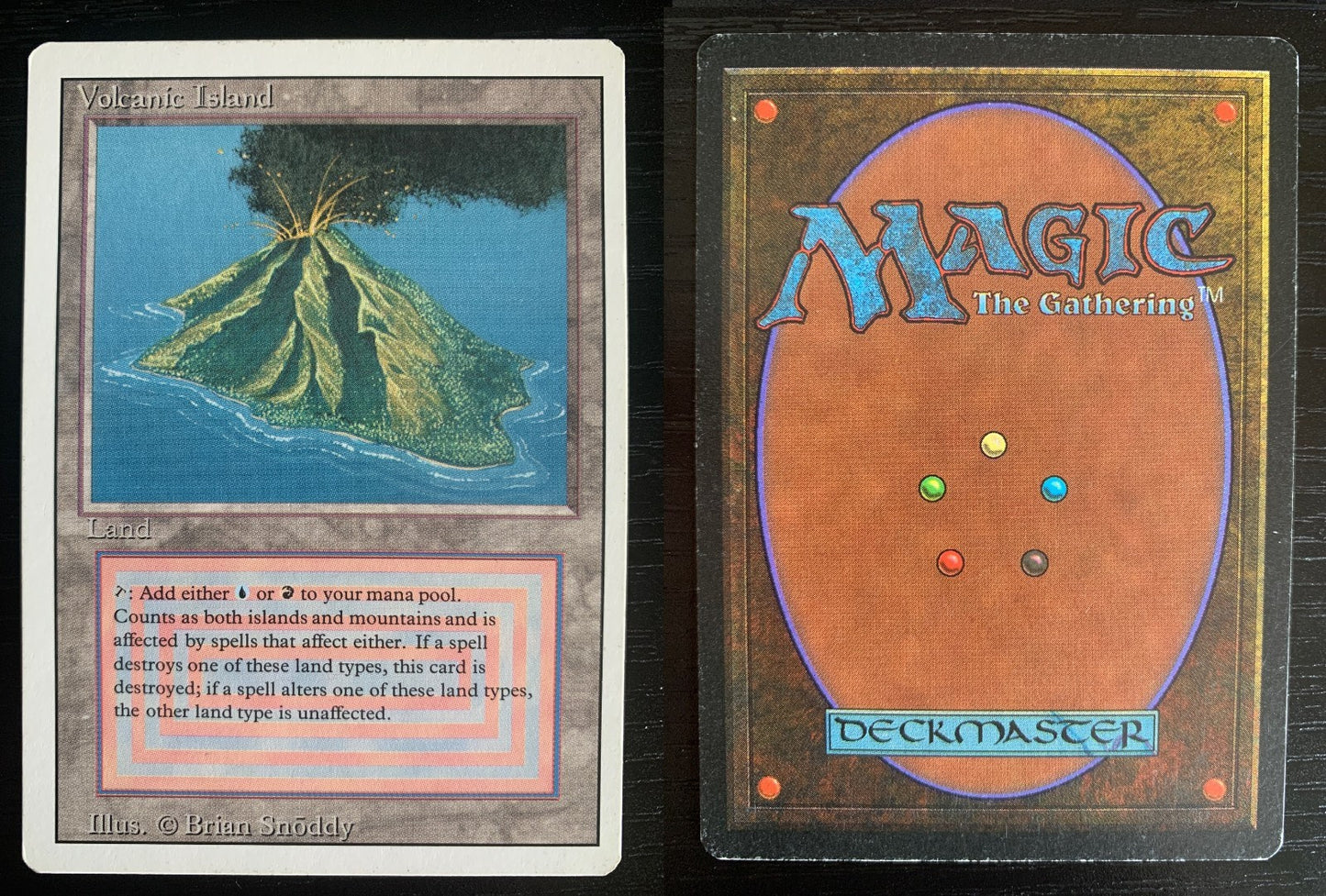 Volcanic Island ~ Revised [ GOOD CONDITION ] [ Magic the Gathering MTG ]